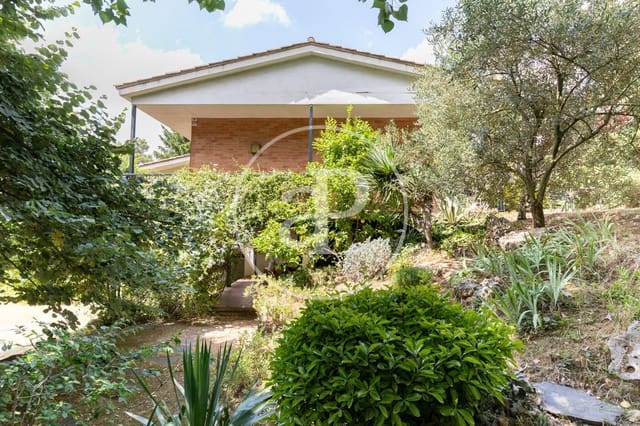 5 makuuhuone Huvila myytävänä paikassa Bellaterra, Cerdanyola del Vallès - 1 050 000 € (Ref: 9137363)