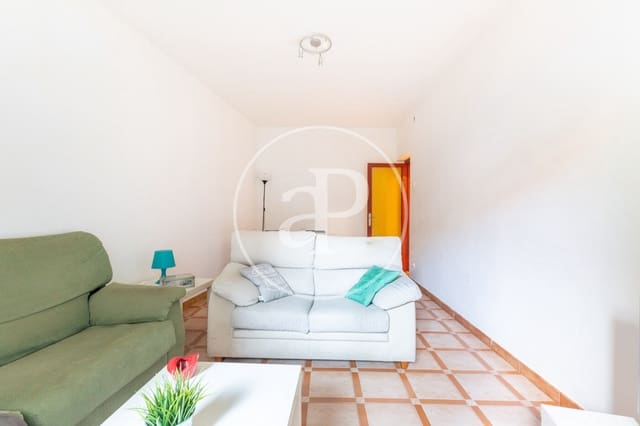 3 soveværelse Lejlighed til salg i Sants - Badal, Barcelona by - € 350.000 (Ref: 9137366)