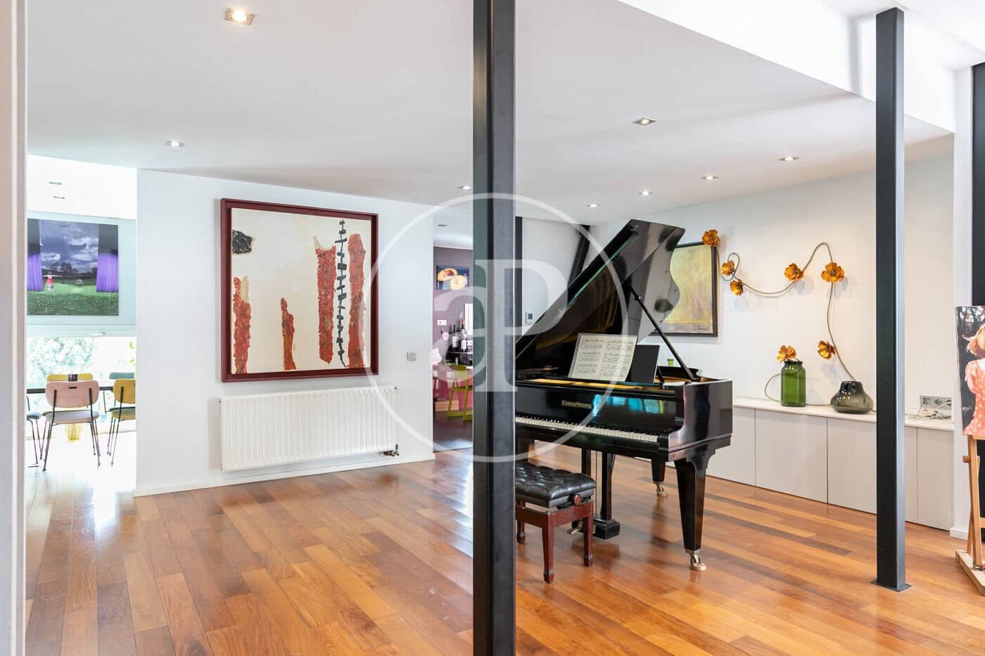 6 soveværelse Villa til leje i Barcelona by med swimmingpool - € 8.500 (Ref: 9137368)