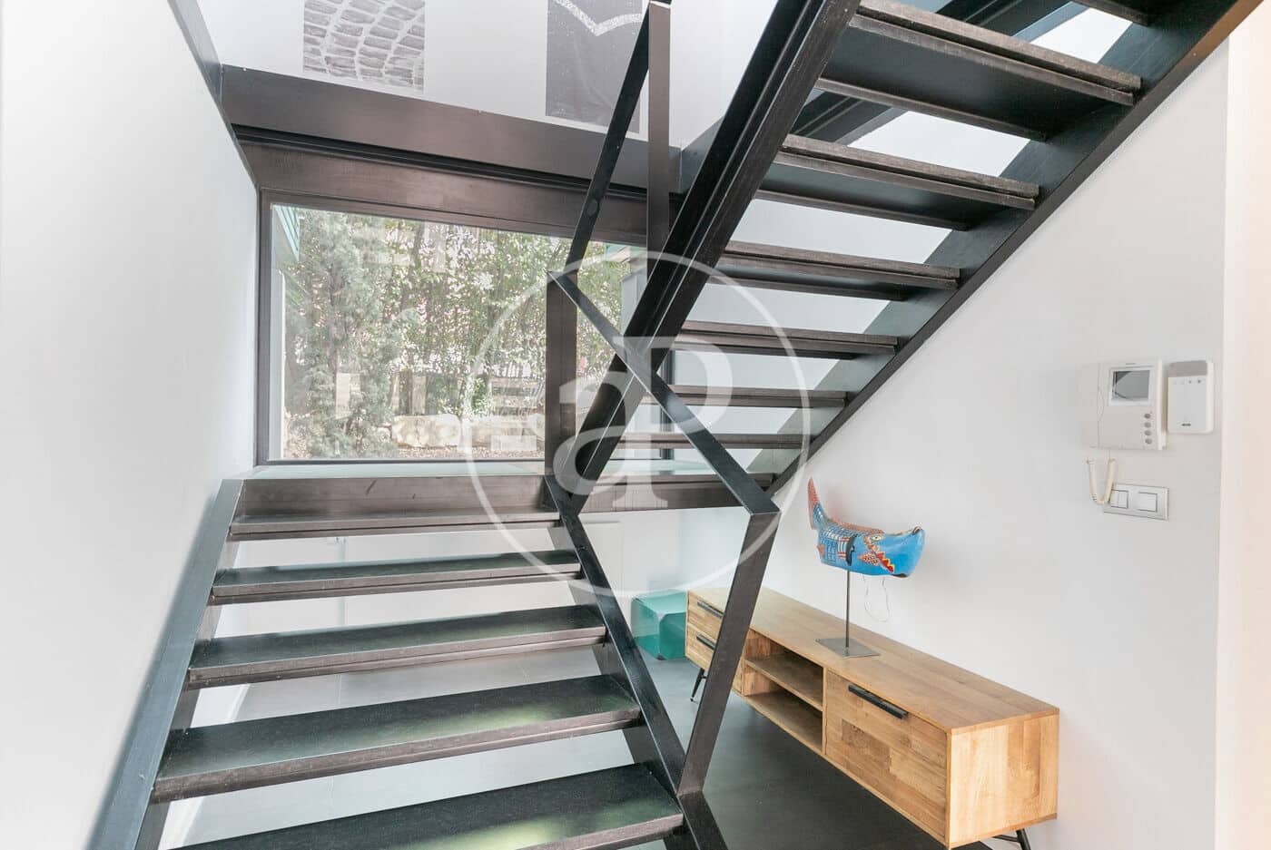 6 soveværelse Villa til leje i Barcelona by med swimmingpool - € 8.500 (Ref: 9137368)