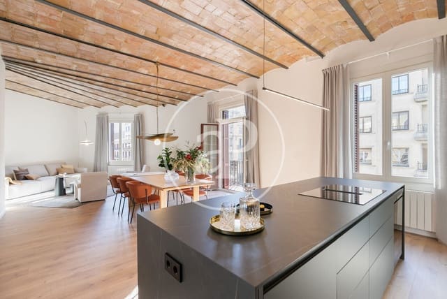 4 bedroom Apartment for sale in La Sagrada Família, Barcelona city - € 1,985,000 (Ref: 9137371)