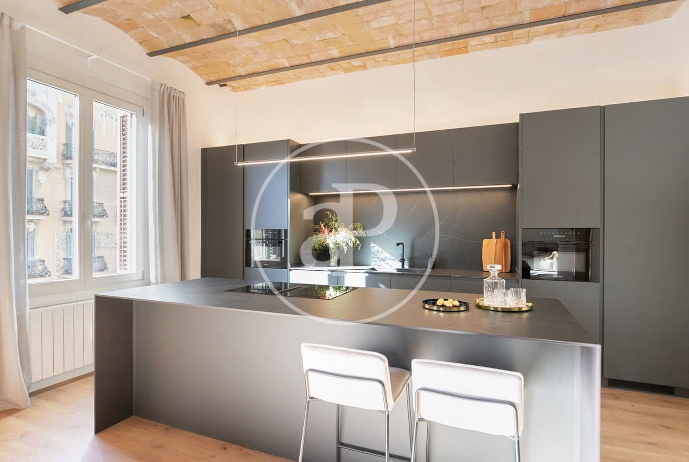 4 soveværelse Lejlighed til salg i Barcelona by - € 1.985.000 (Ref: 9137371)