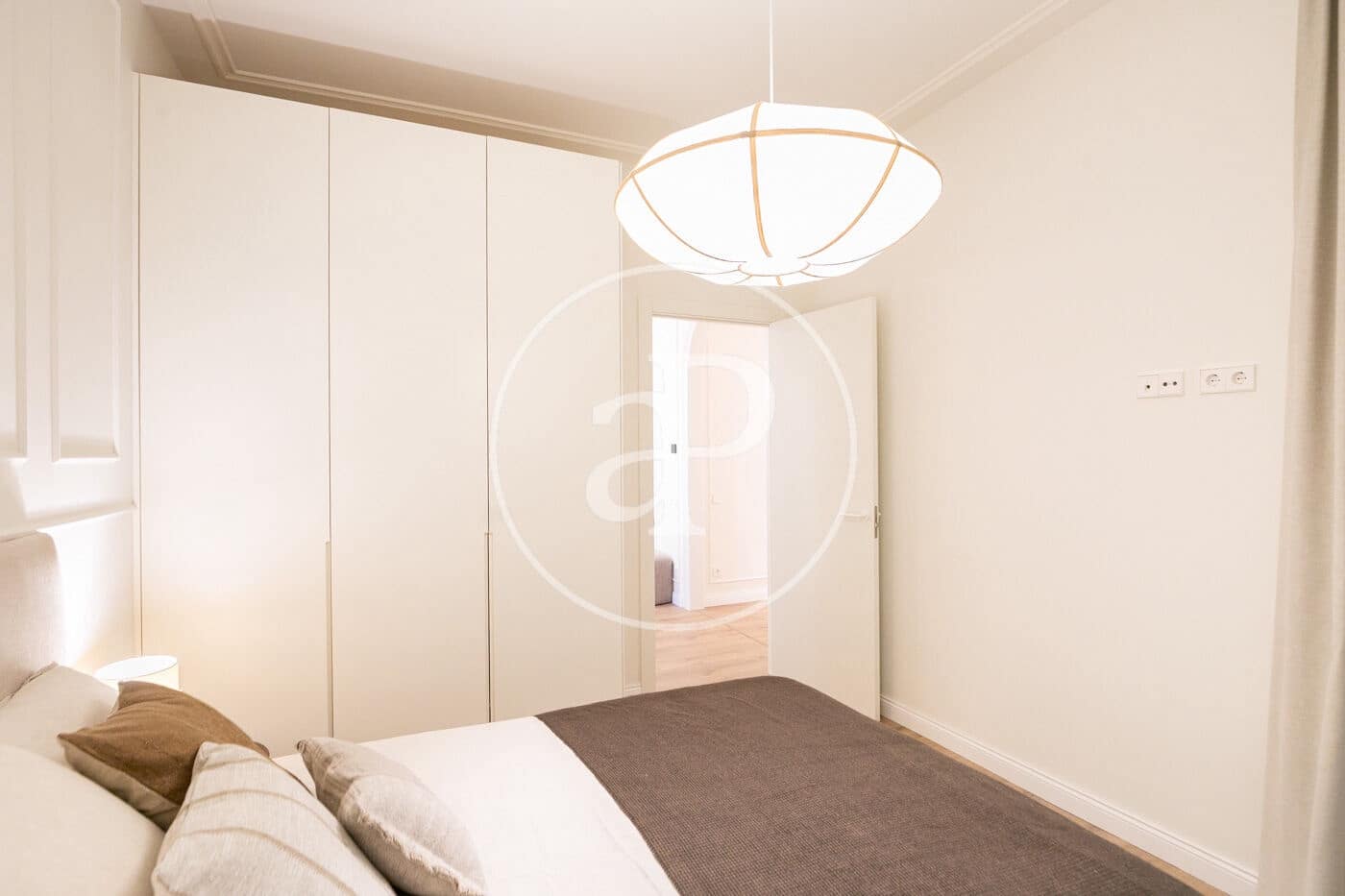 4 soveværelse Lejlighed til salg i Barcelona by - € 1.985.000 (Ref: 9137371)