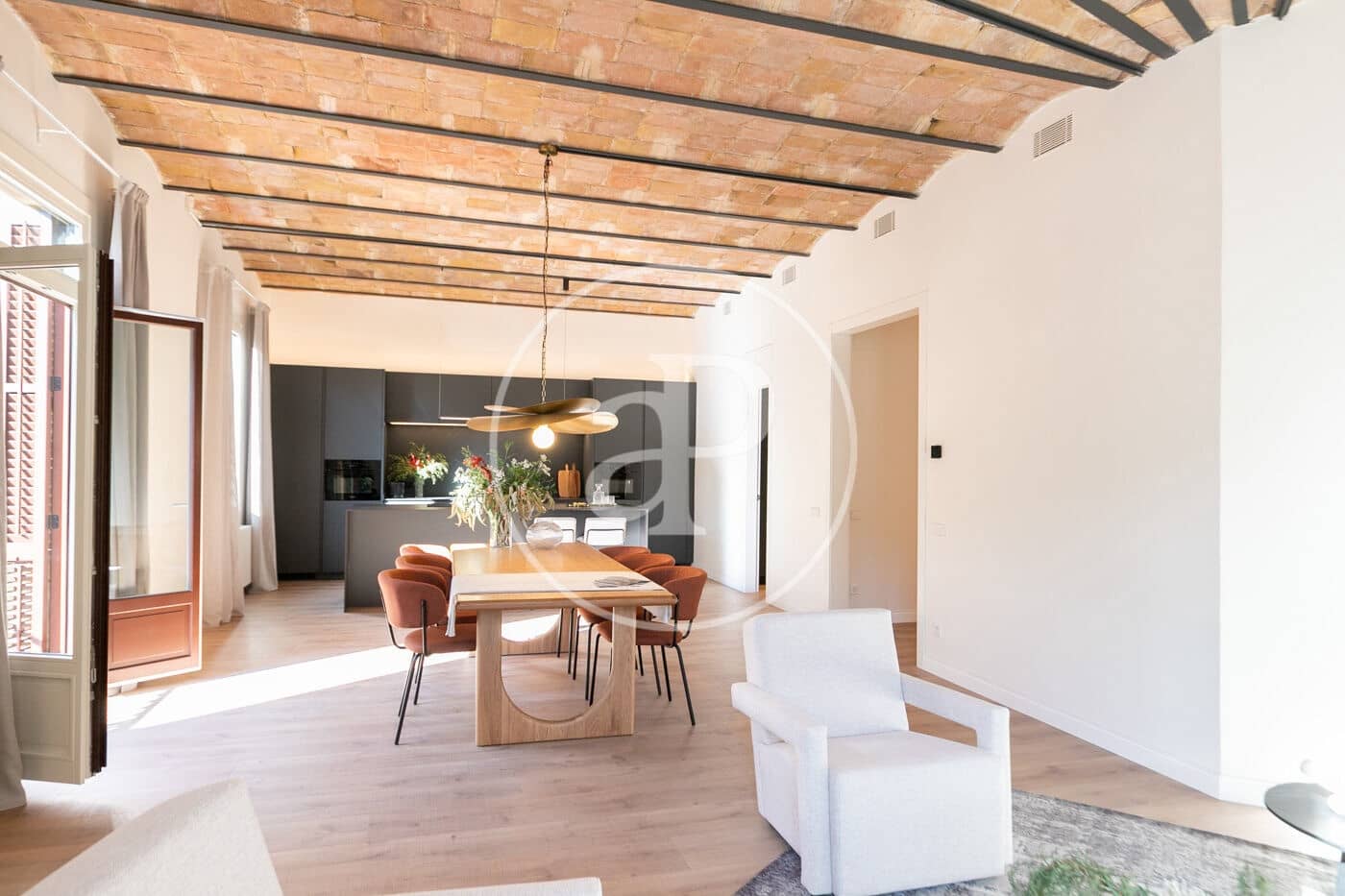 4 soveværelse Lejlighed til salg i Barcelona by - € 1.985.000 (Ref: 9137371)