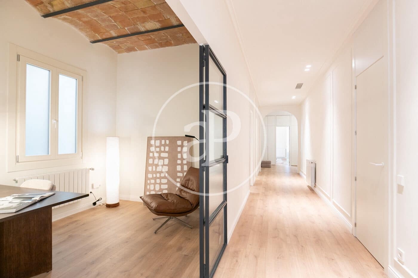 4 soveværelse Lejlighed til salg i Barcelona by - € 1.985.000 (Ref: 9137371)