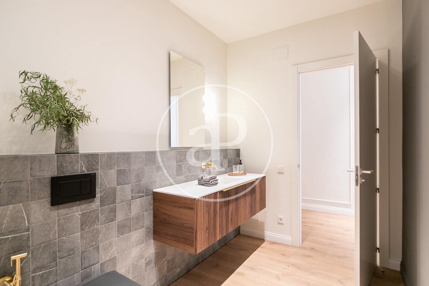 4 soveværelse Lejlighed til salg i Barcelona by - € 1.985.000 (Ref: 9137371)