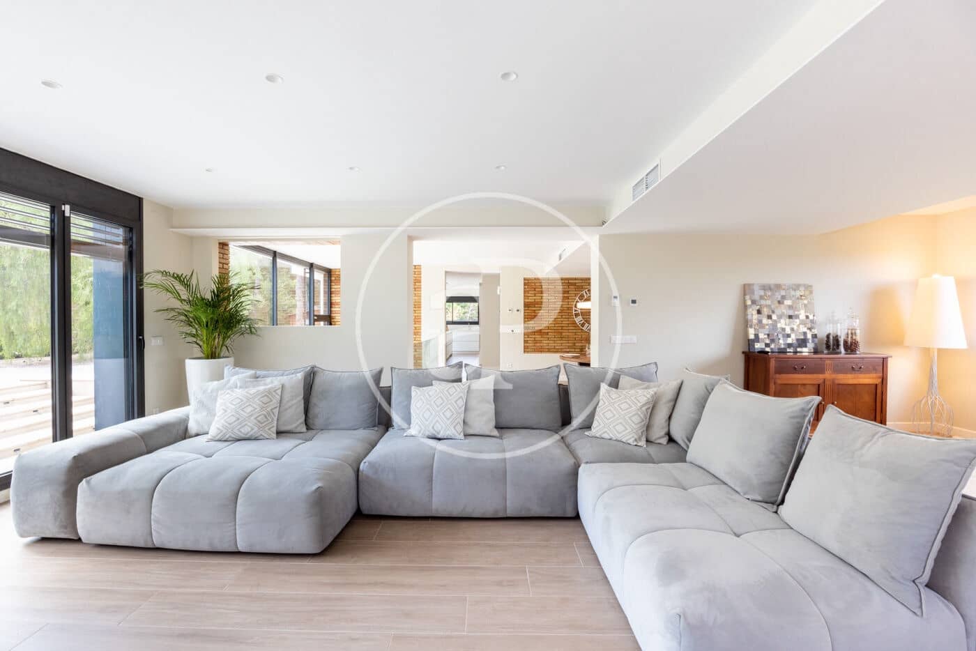 4 soveværelse Villa til salg i Tiana med swimmingpool - € 1.900.000 (Ref: 9141791)