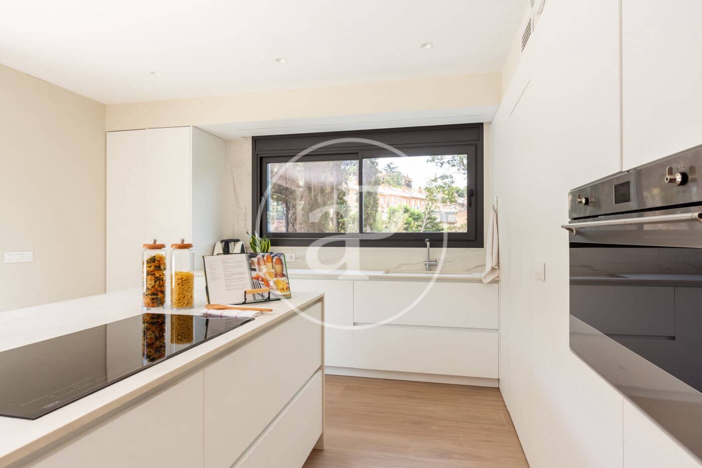 4 soveværelse Villa til salg i Tiana med swimmingpool - € 1.900.000 (Ref: 9141791)