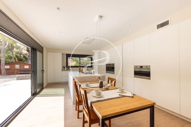 4 soveværelse Villa til salg i Tiana med swimmingpool - € 1.900.000 (Ref: 9141791)