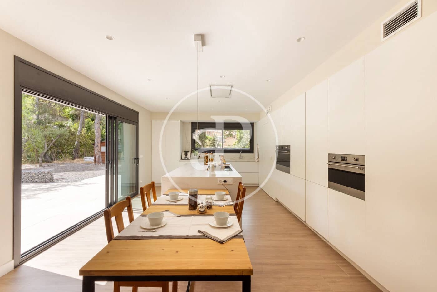 4 soveværelse Villa til salg i Tiana med swimmingpool - € 1.900.000 (Ref: 9141791)