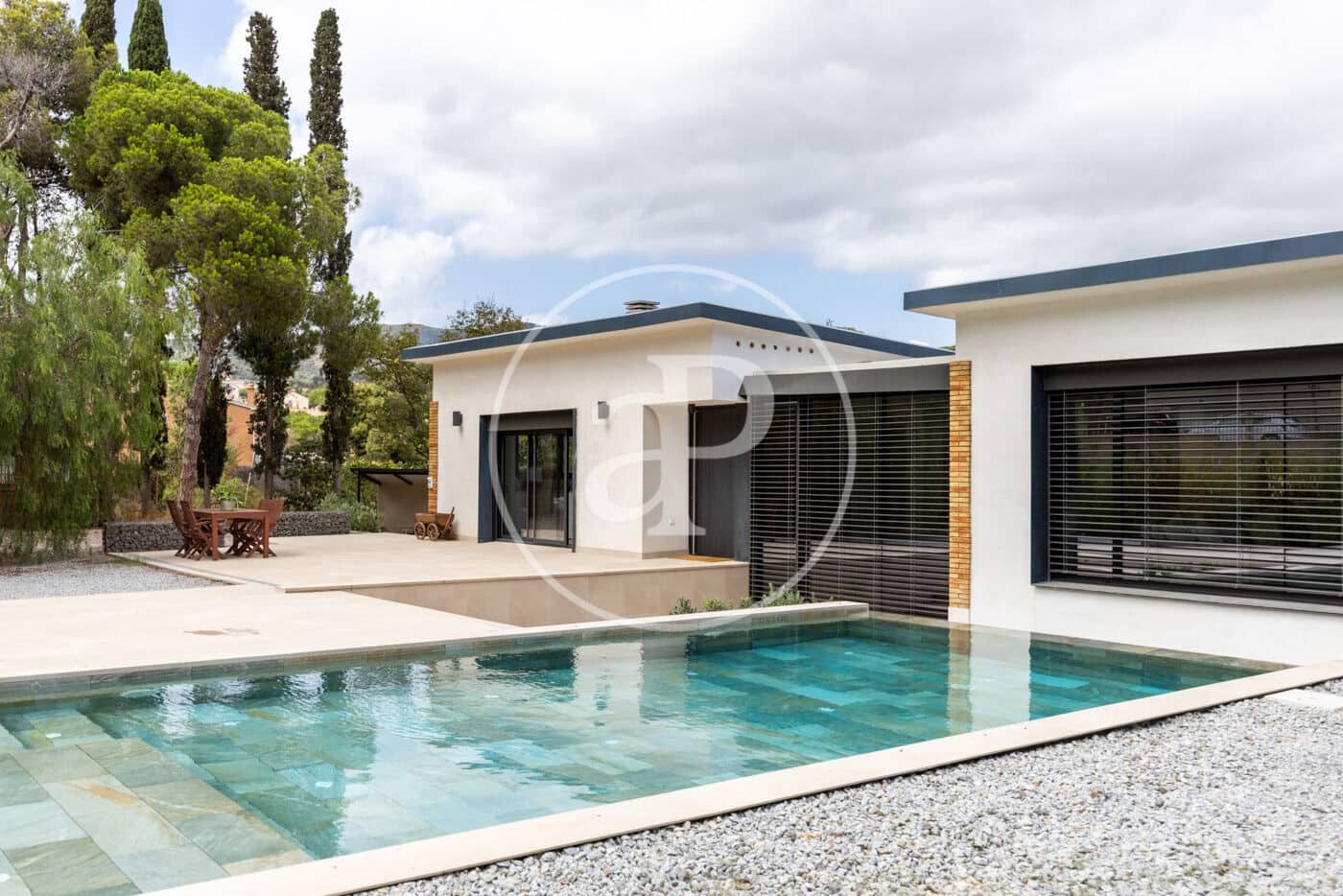 4 soveværelse Villa til salg i Tiana med swimmingpool - € 1.900.000 (Ref: 9141791)