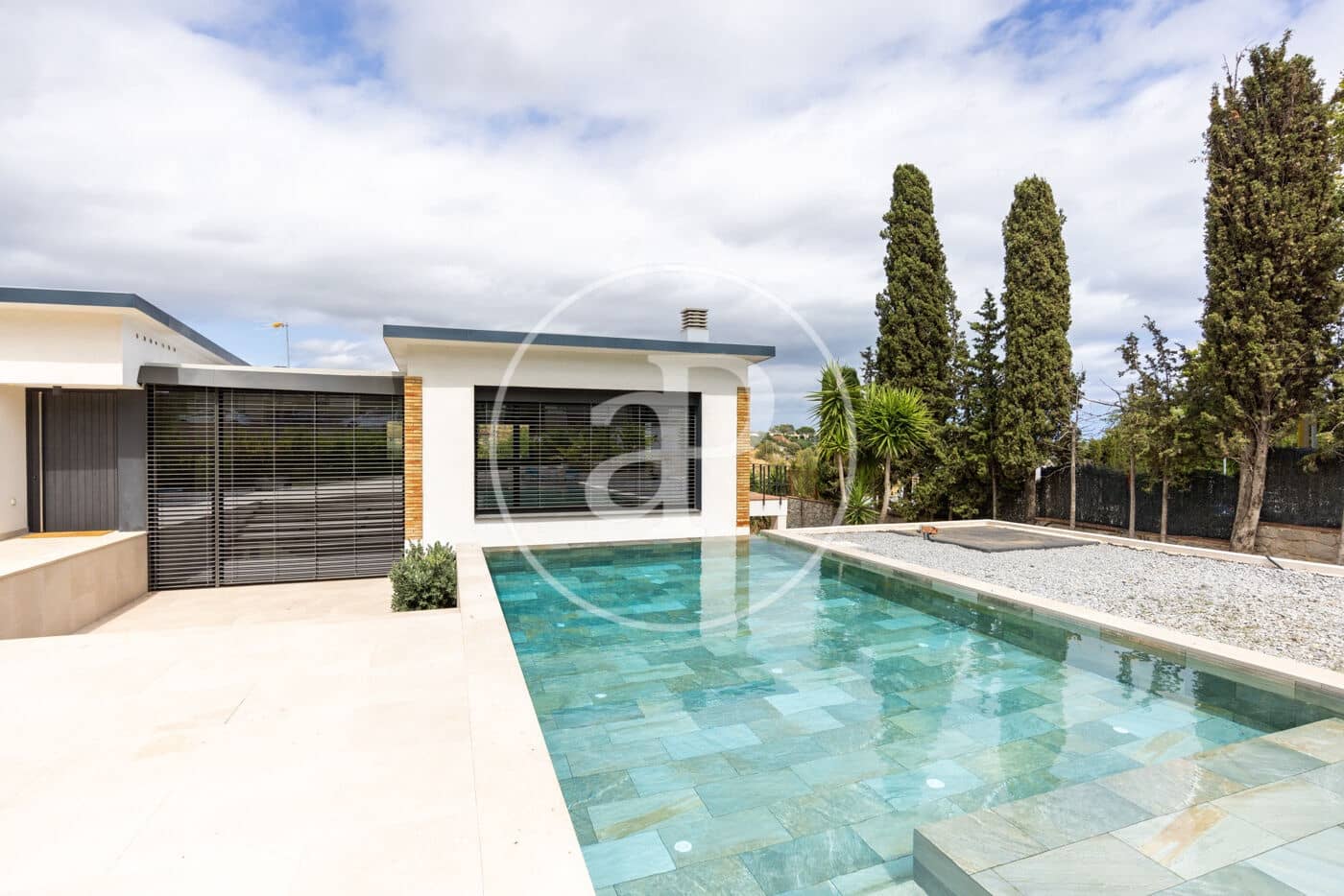 4 soveværelse Villa til salg i Tiana med swimmingpool - € 1.900.000 (Ref: 9141791)