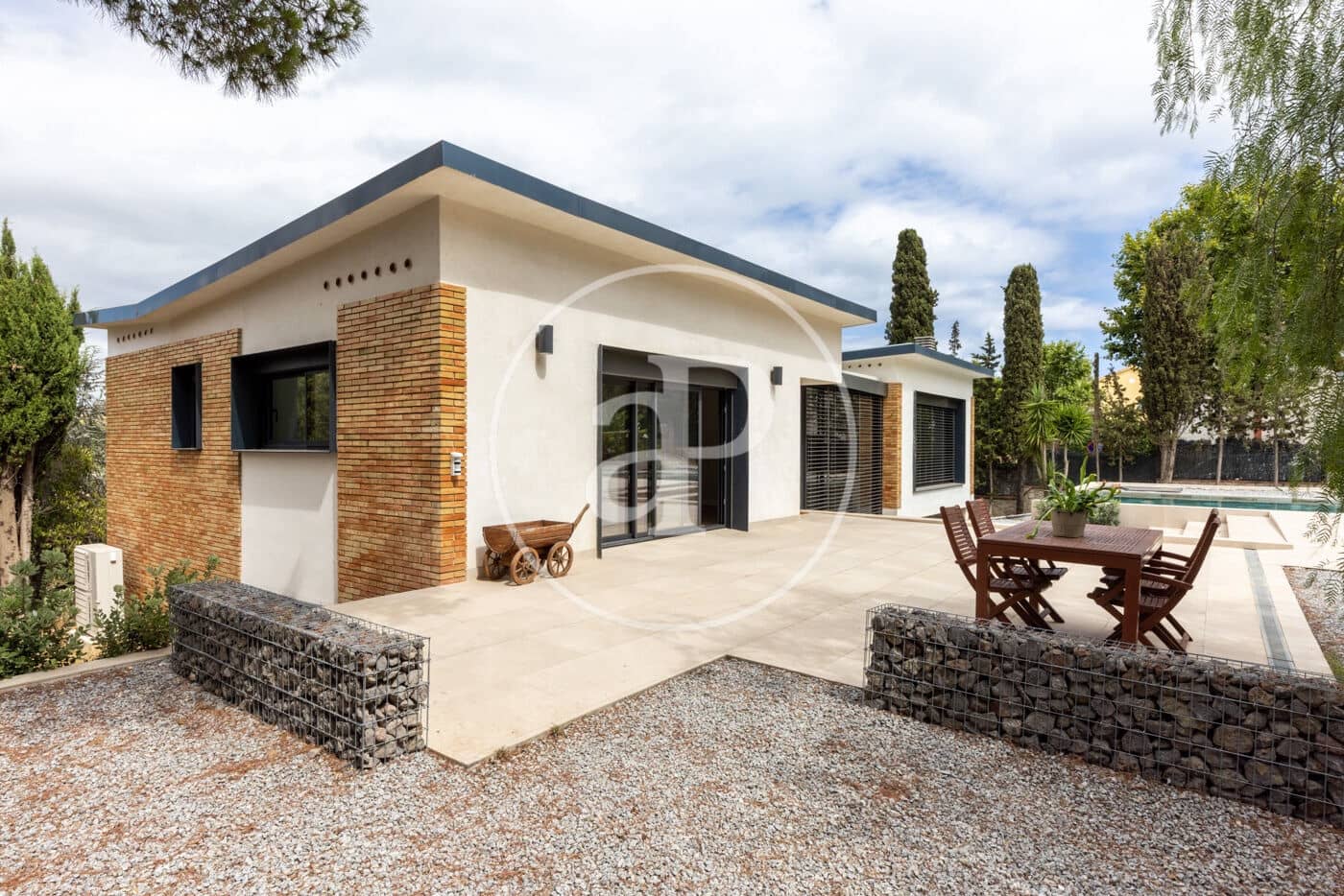 4 soveværelse Villa til salg i Tiana med swimmingpool - € 1.900.000 (Ref: 9141791)