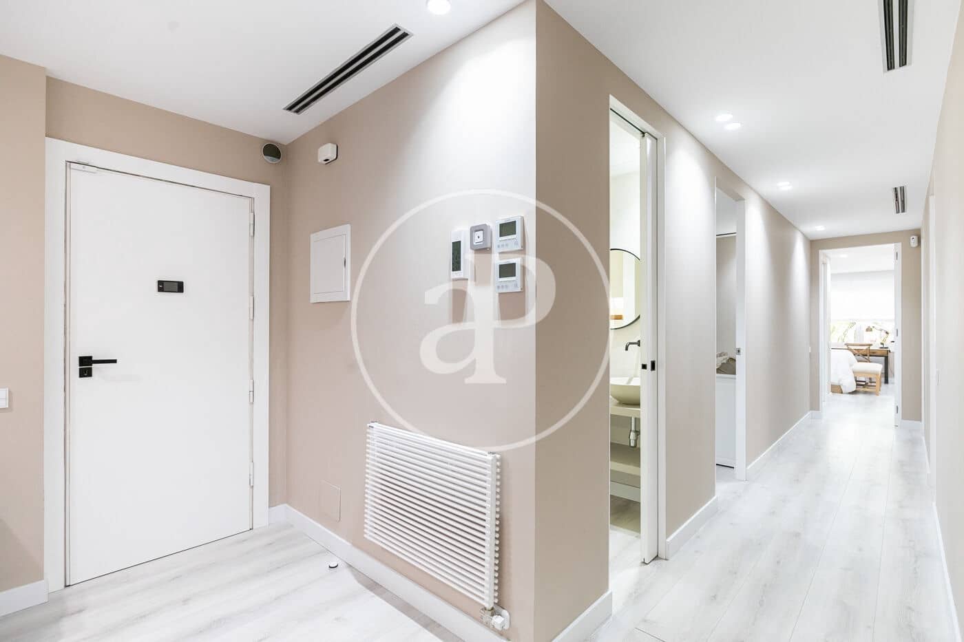 4 bedroom Apartment for rent in Barcelona city with garage - € 4,403 (Ref: 9141792)