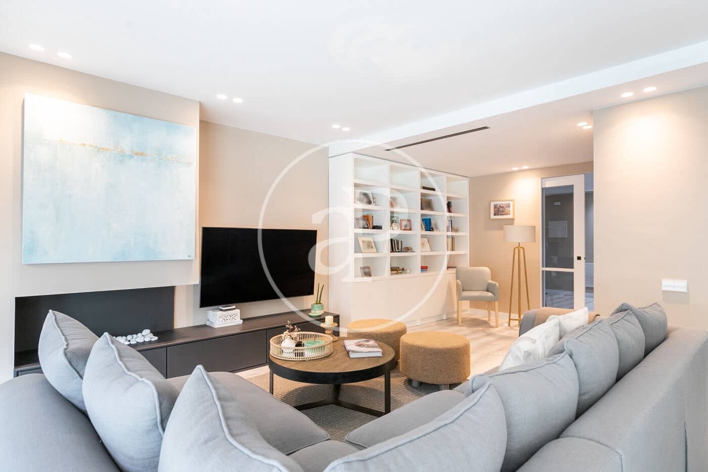 4 bedroom Apartment for rent in Barcelona city with garage - € 4,403 (Ref: 9141792)