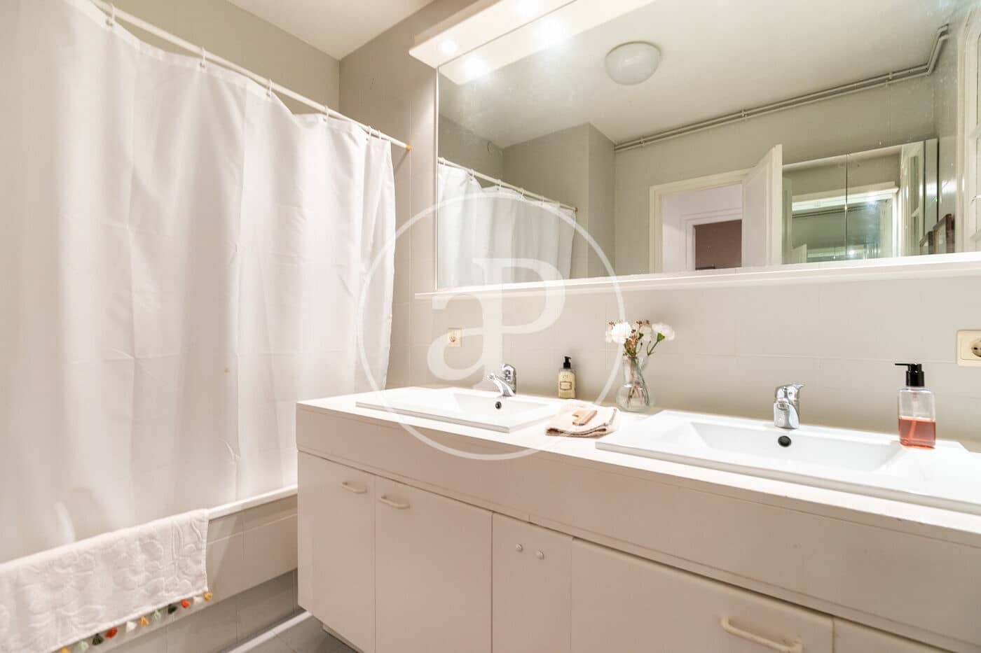 5 quarto Apartamento para venda em Barcelona cidade - 1 300 000 € (Ref: 9142827)