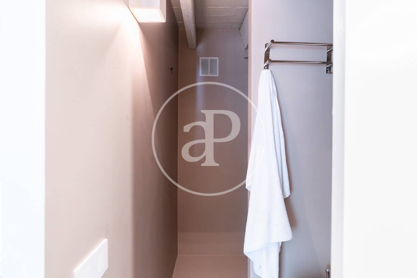 1 soveværelse Villa til salg i Barcelona by - € 900.000 (Ref: 9147437)