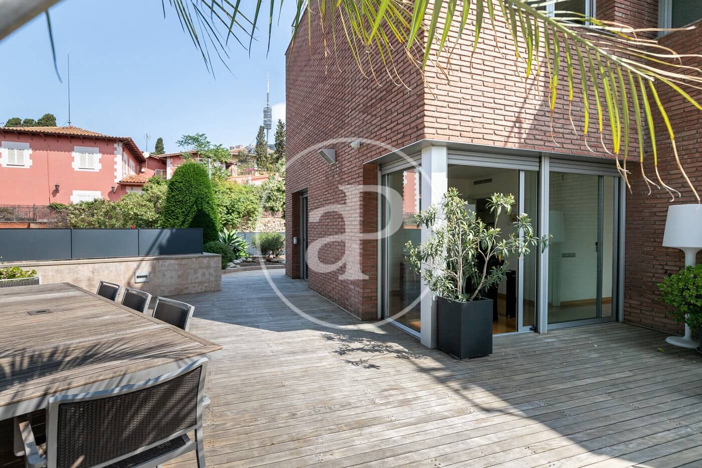 6 bedroom Villa for rent in Barcelona city with pool - € 9,900 (Ref: 9147441)