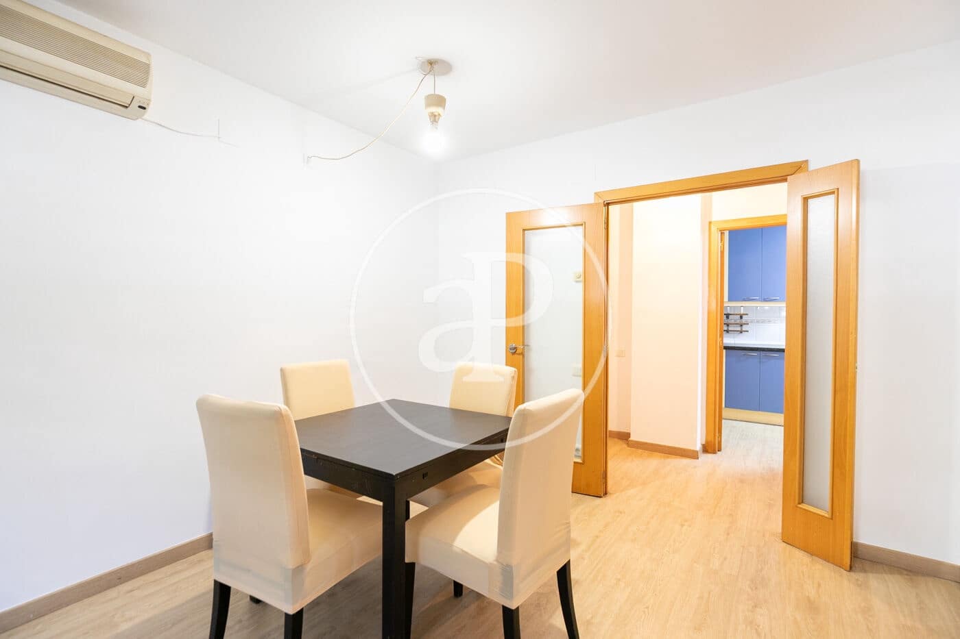 2 soveværelse Lejlighed til salg i Barcelona by - € 449.000 (Ref: 9147443)