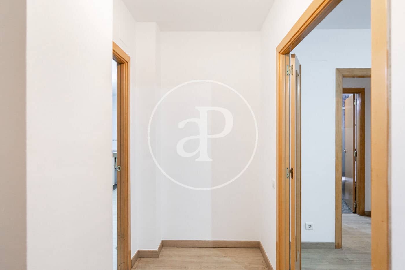 2 soveværelse Lejlighed til salg i Barcelona by - € 449.000 (Ref: 9147443)