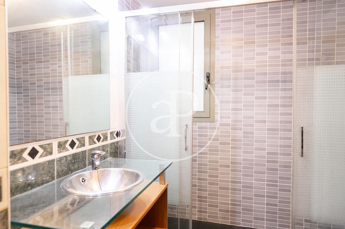 2 soveværelse Lejlighed til salg i Barcelona by - € 449.000 (Ref: 9147443)