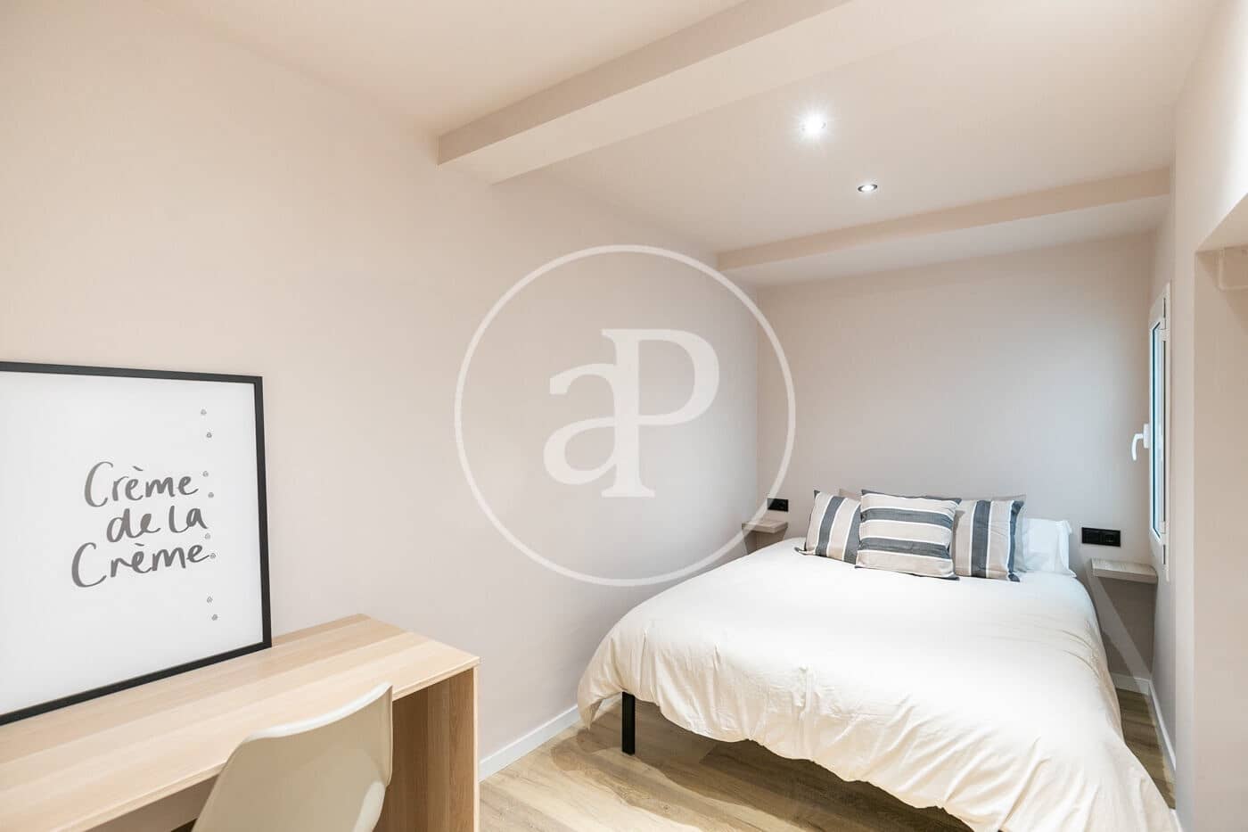 3 soveværelse Lejlighed til leje i Barcelona by - € 1.650 (Ref: 9149601)