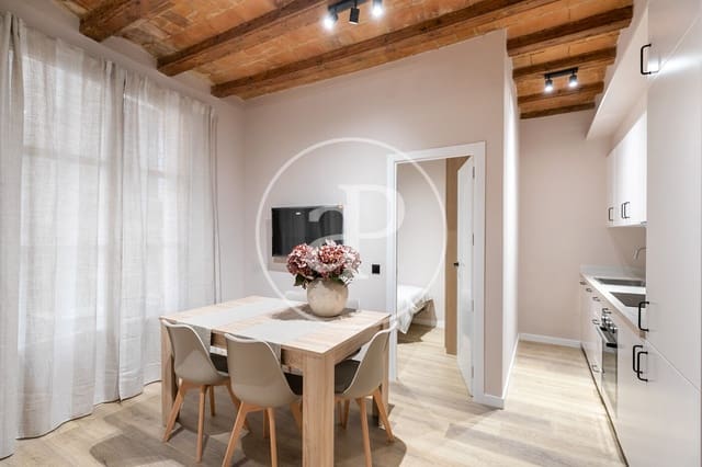 3 makuuhuone Huoneisto vuokrattavana paikassa El Raval, Barcelona kaupunki - 1 600 € (Ref: 9149602)