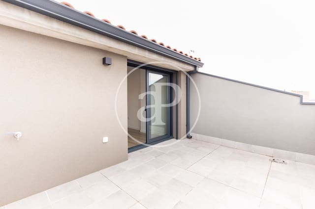 4 bedroom Penthouse for sale in Terrassa - € 545,000 (Ref: 9149603)