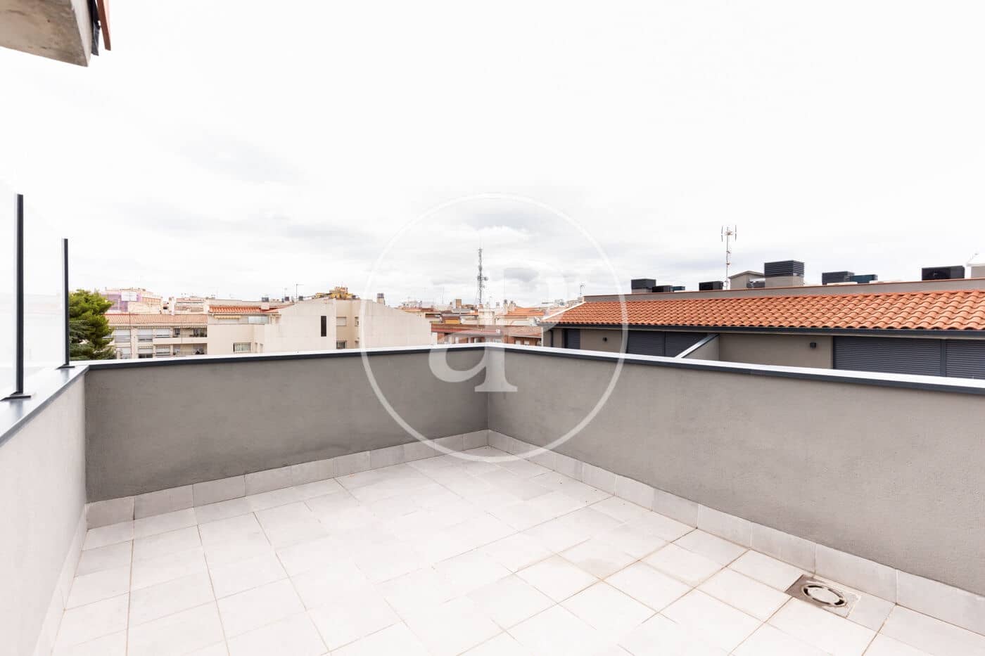 4 quarto Penthouse para venda em Terrassa - 545 000 € (Ref: 9149603)