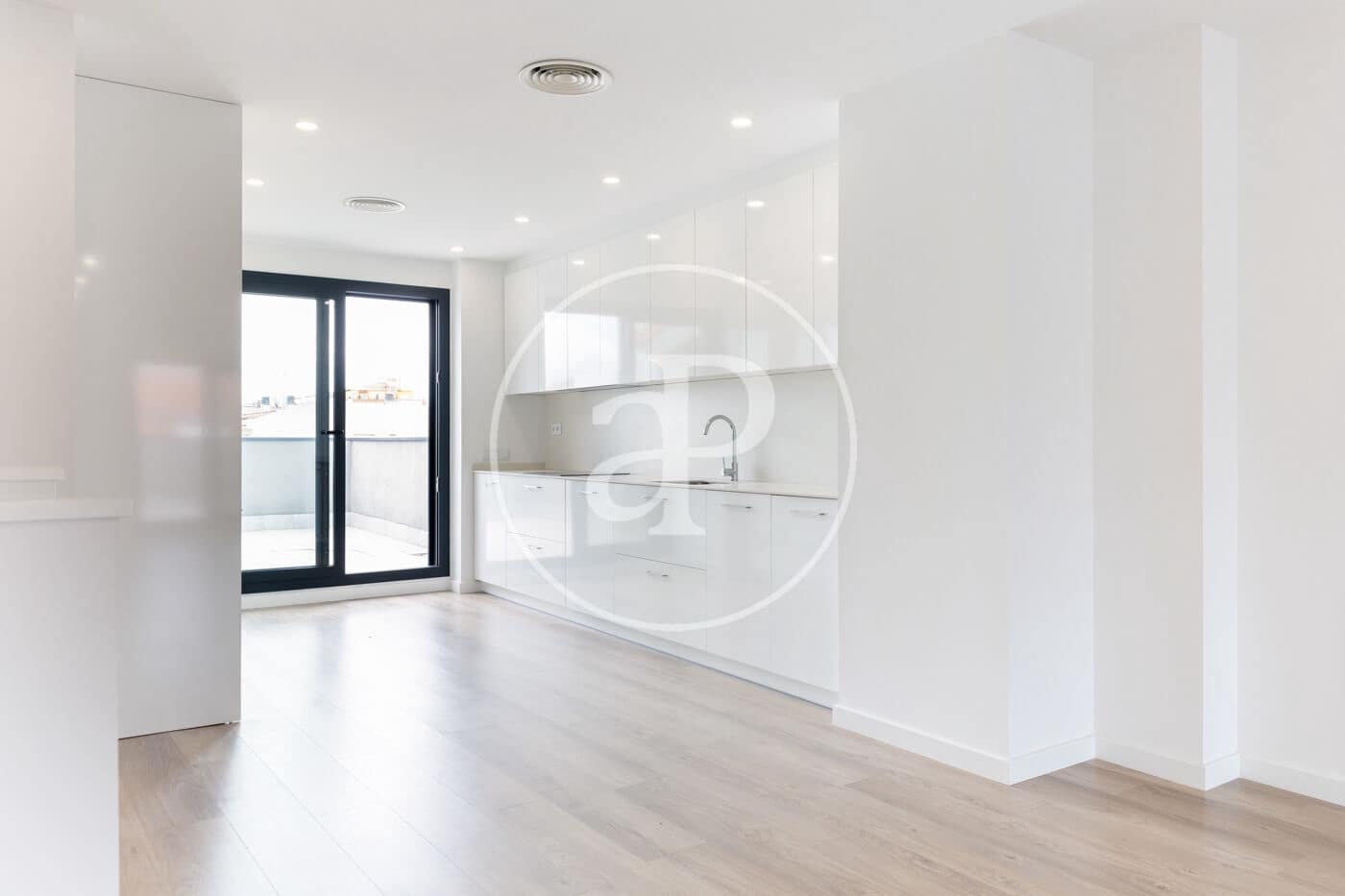 4 quarto Penthouse para venda em Terrassa - 545 000 € (Ref: 9149603)