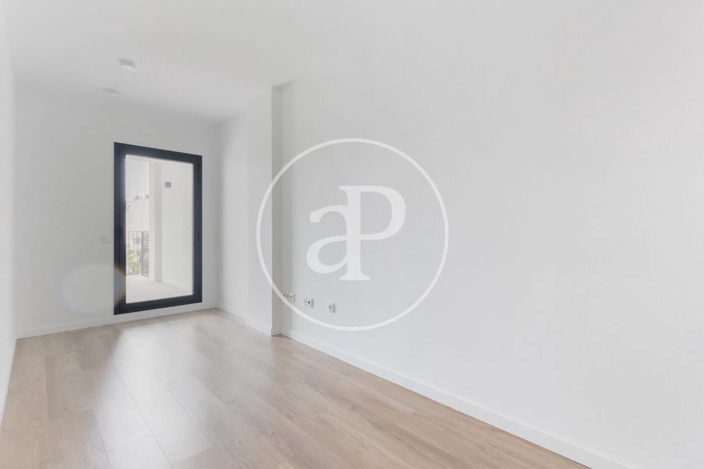 4 quarto Penthouse para venda em Terrassa - 545 000 € (Ref: 9149603)