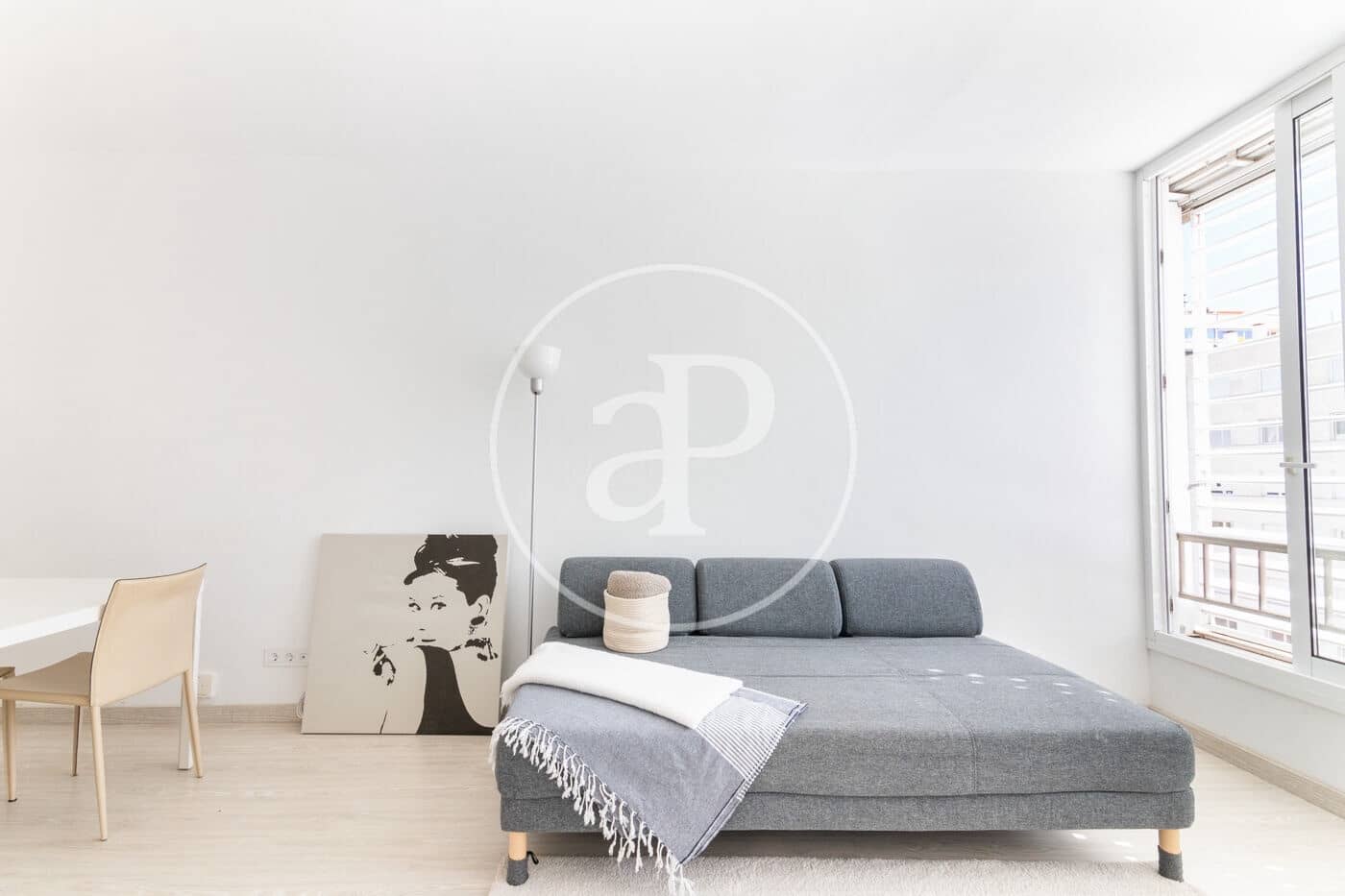 1 quarto Apartamento para arrendar em Barcelona cidade com piscina - 1 845 € (Ref: 9149606)