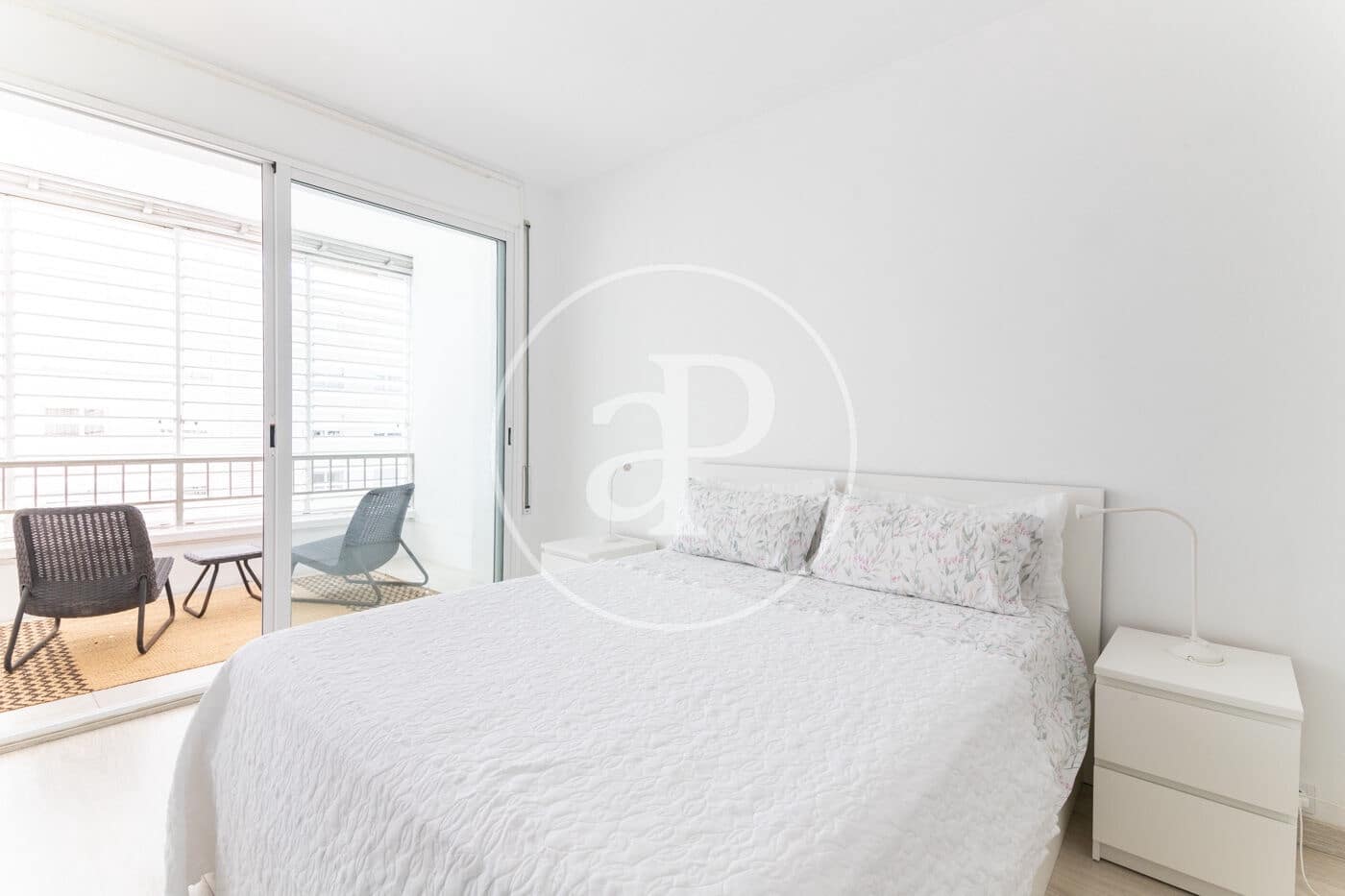 1 quarto Apartamento para arrendar em Barcelona cidade com piscina - 1 845 € (Ref: 9149606)
