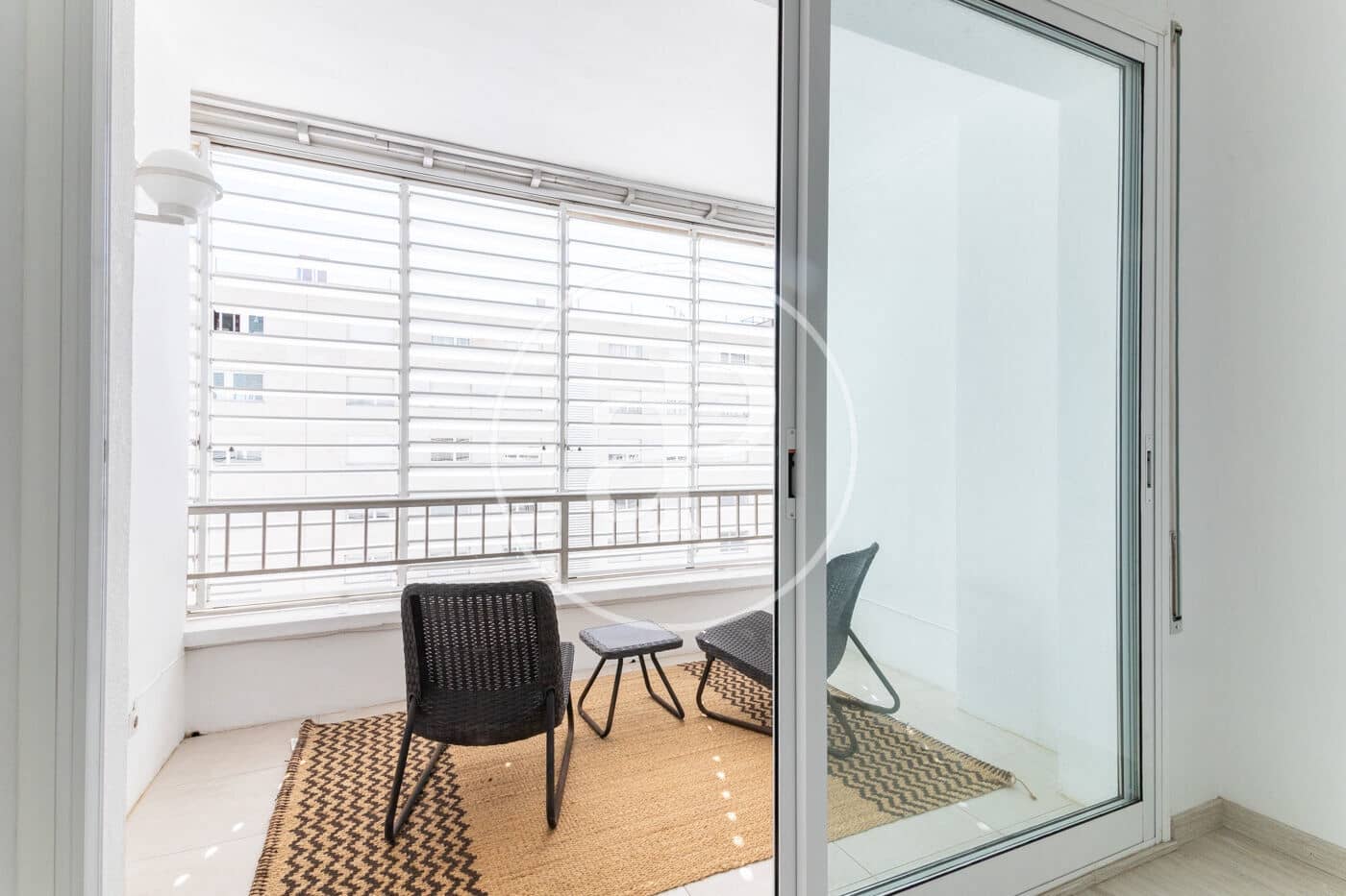 1 quarto Apartamento para arrendar em Barcelona cidade com piscina - 1 845 € (Ref: 9149606)