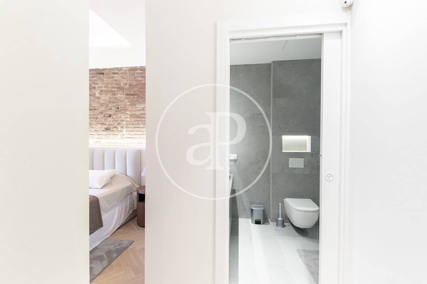 2 bedroom Apartment for rent in Barcelona city - € 2,850 (Ref: 9149607)