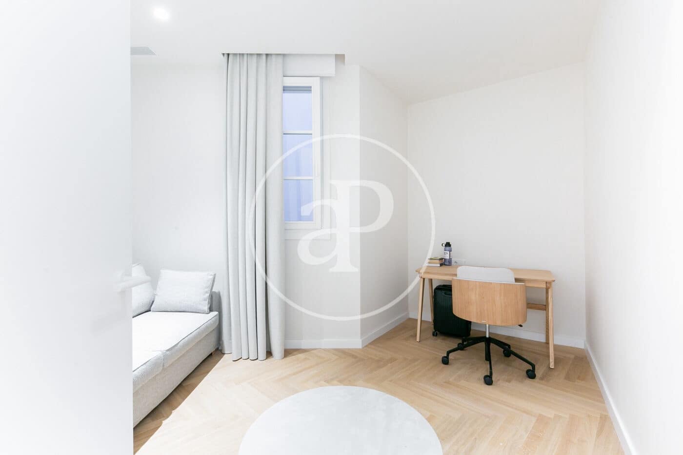 2 bedroom Apartment for rent in Barcelona city - € 2,850 (Ref: 9149607)
