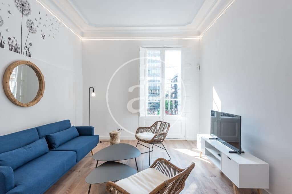 3 bedroom Apartment for rent in Barcelona city - € 2,400 (Ref: 9159691)