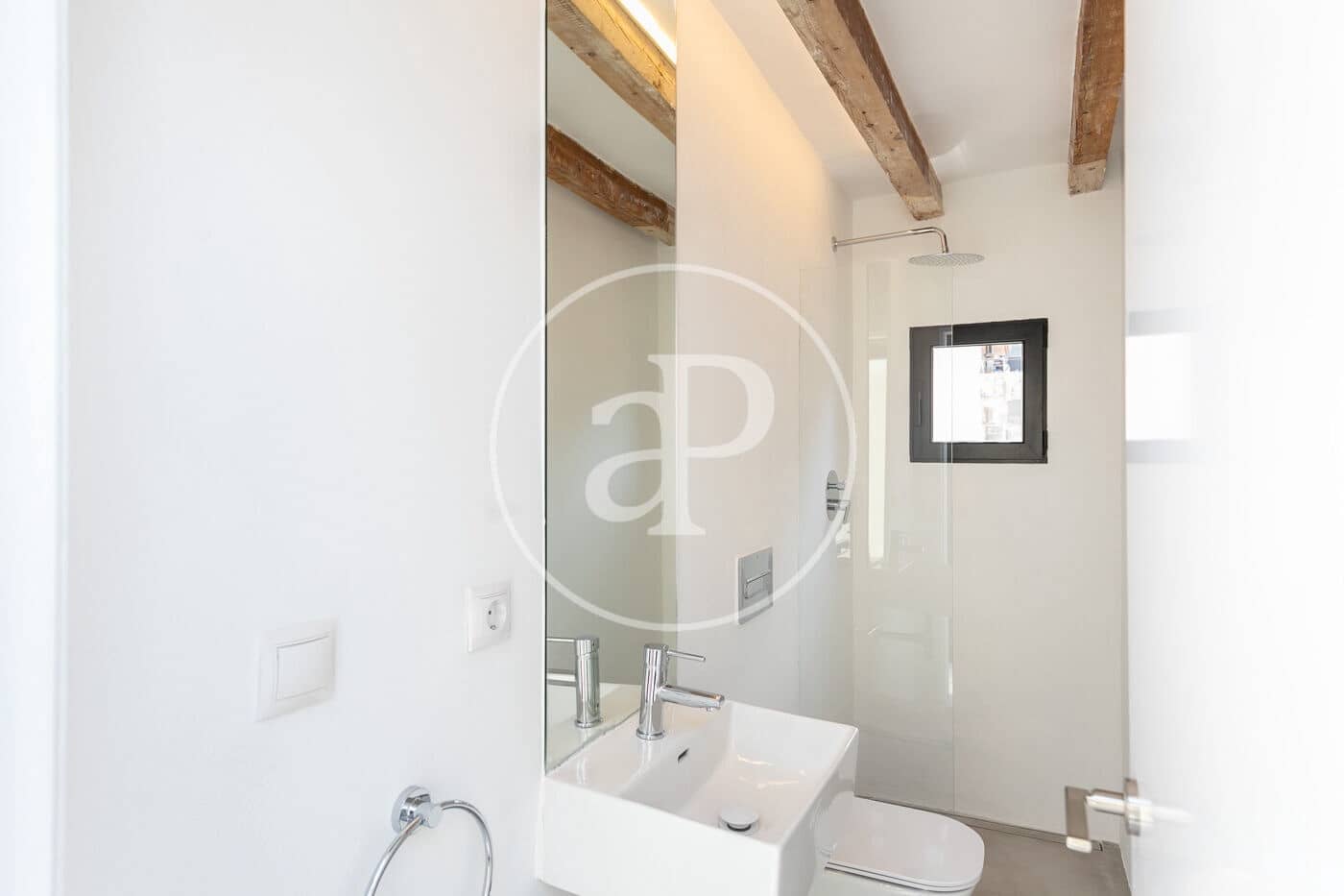 2 sovrum Takvåning att hyra i Barcelona stad - 1 950 € (Ref: 9159693)