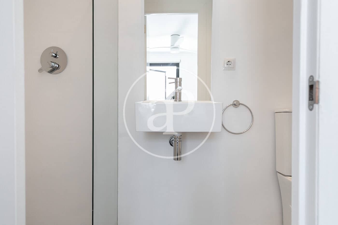 2 sovrum Takvåning att hyra i Barcelona stad - 1 950 € (Ref: 9159693)