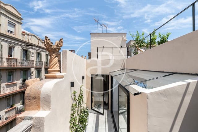 2 sovrum Takvåning att hyra i El Poble Sec, Barcelona stad - 1 950 € (Ref: 9159693)