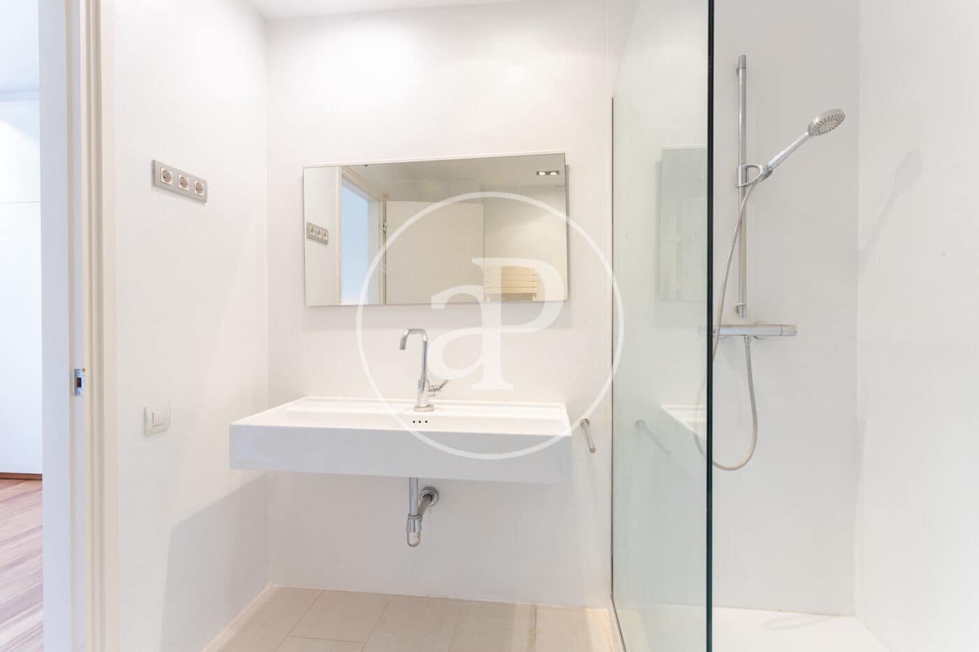 5 slaapkamer Villa te huur in Barcelona stad - € 7.500 (Ref: 9161244)