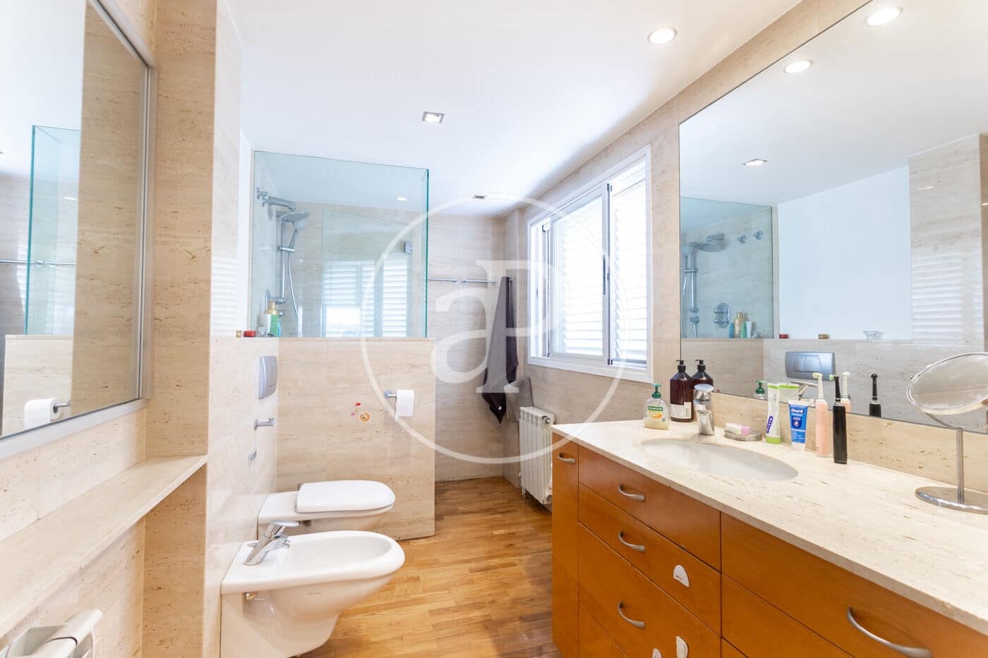 3 camera da letto Appartamento da affittare in Esplugues de Llobregat - 3.900 € (Rif: 9162451)