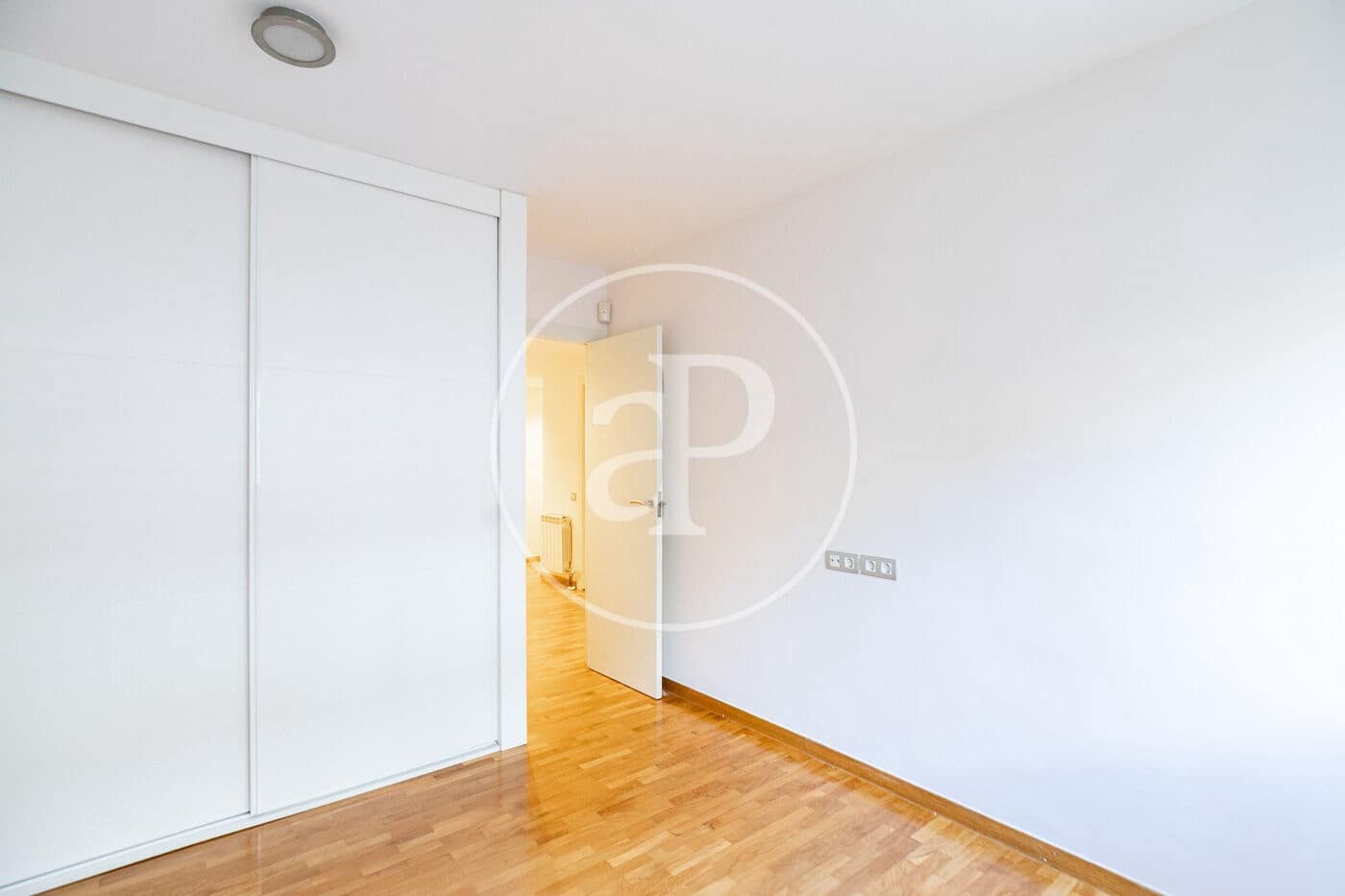 3 makuuhuone Huoneisto vuokrattavana paikassa Esplugues de Llobregat - 3 700 € (Ref: 9162451)