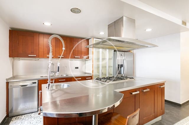 Appartement de 3 chambres à louer à Esplugues de Llobregat - 3 700 € (Ref: 9162451)