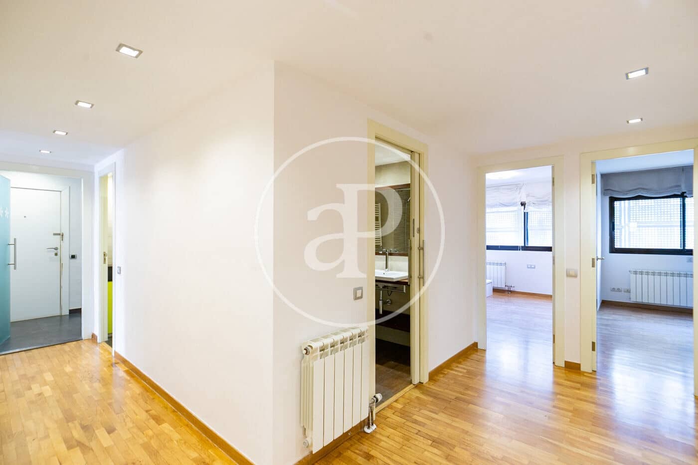 3 makuuhuone Huoneisto vuokrattavana paikassa Esplugues de Llobregat - 3 700 € (Ref: 9162451)