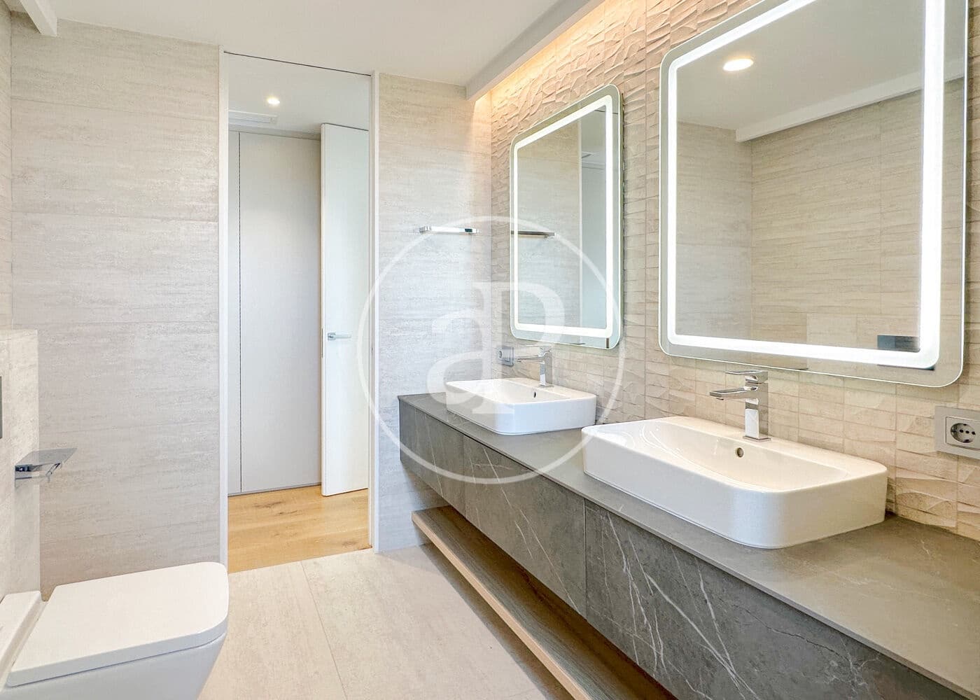 6 soveværelse Villa til salg i Montgat med swimmingpool - € 1.995.000 (Ref: 9164006)