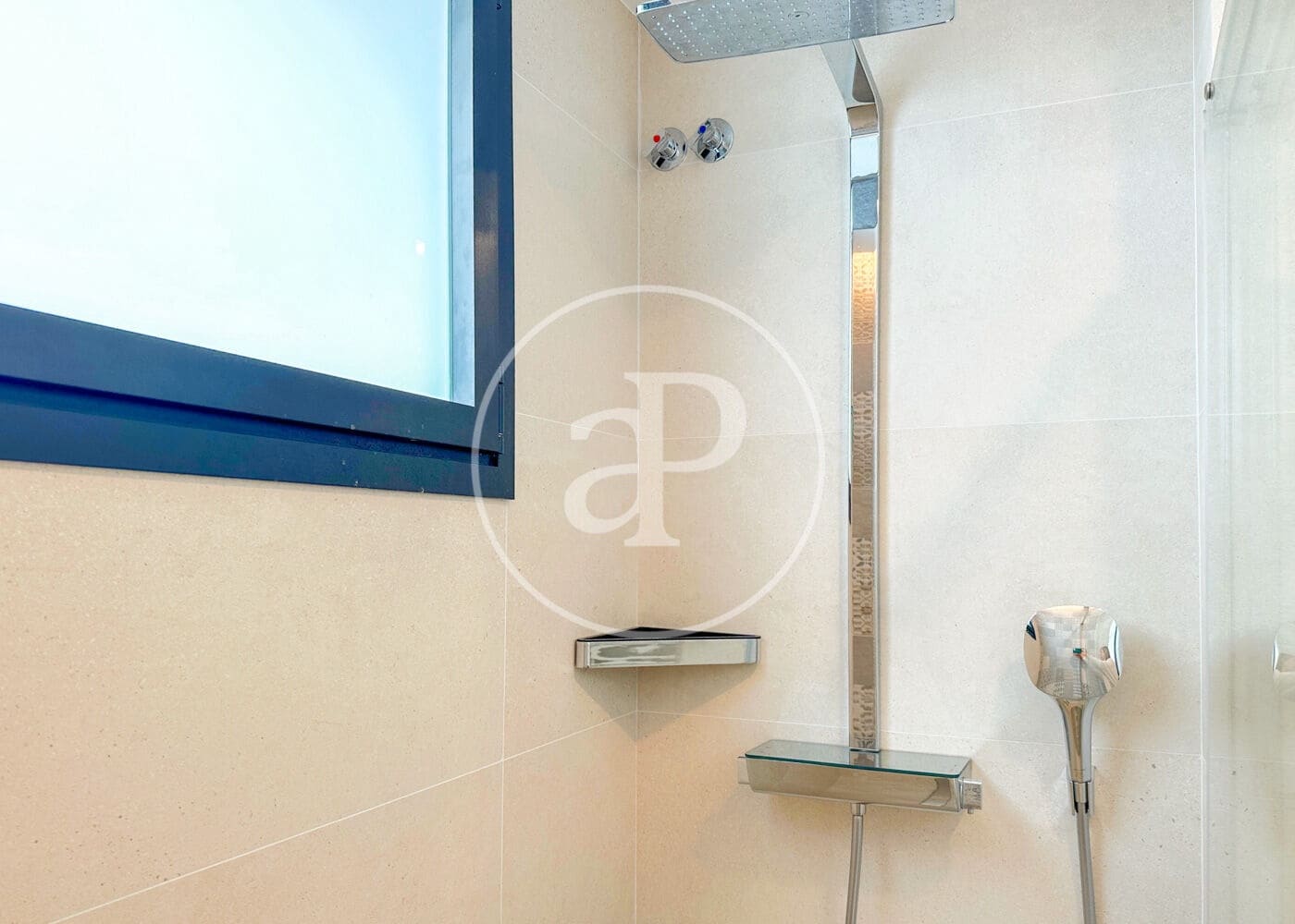 6 soveværelse Villa til salg i Montgat med swimmingpool - € 1.995.000 (Ref: 9164006)