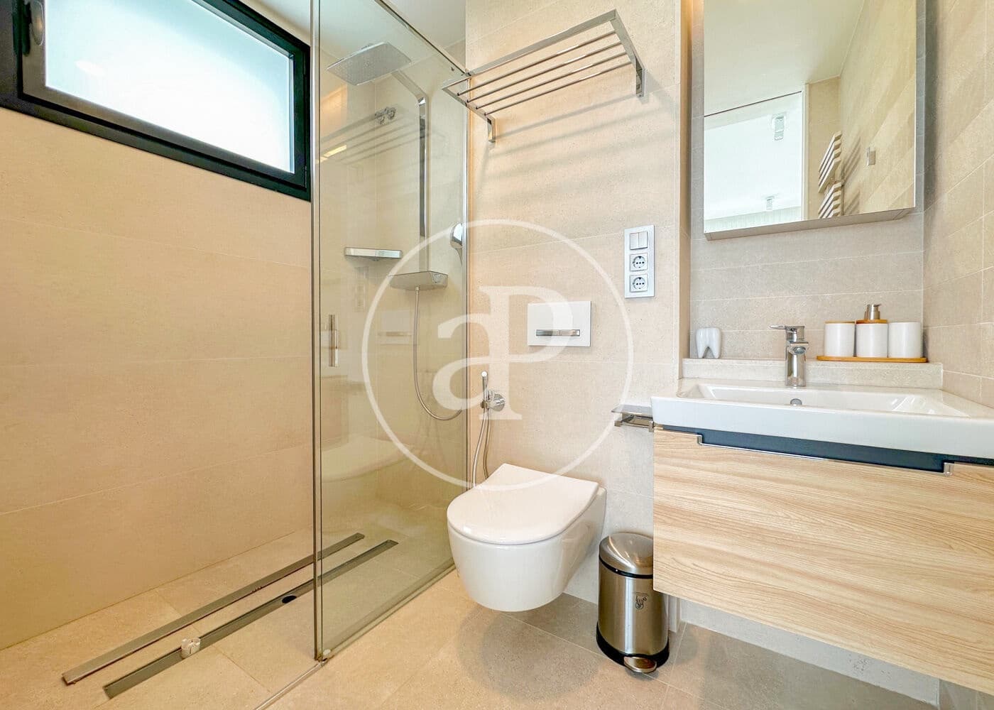 6 soveværelse Villa til salg i Montgat med swimmingpool - € 1.995.000 (Ref: 9164006)