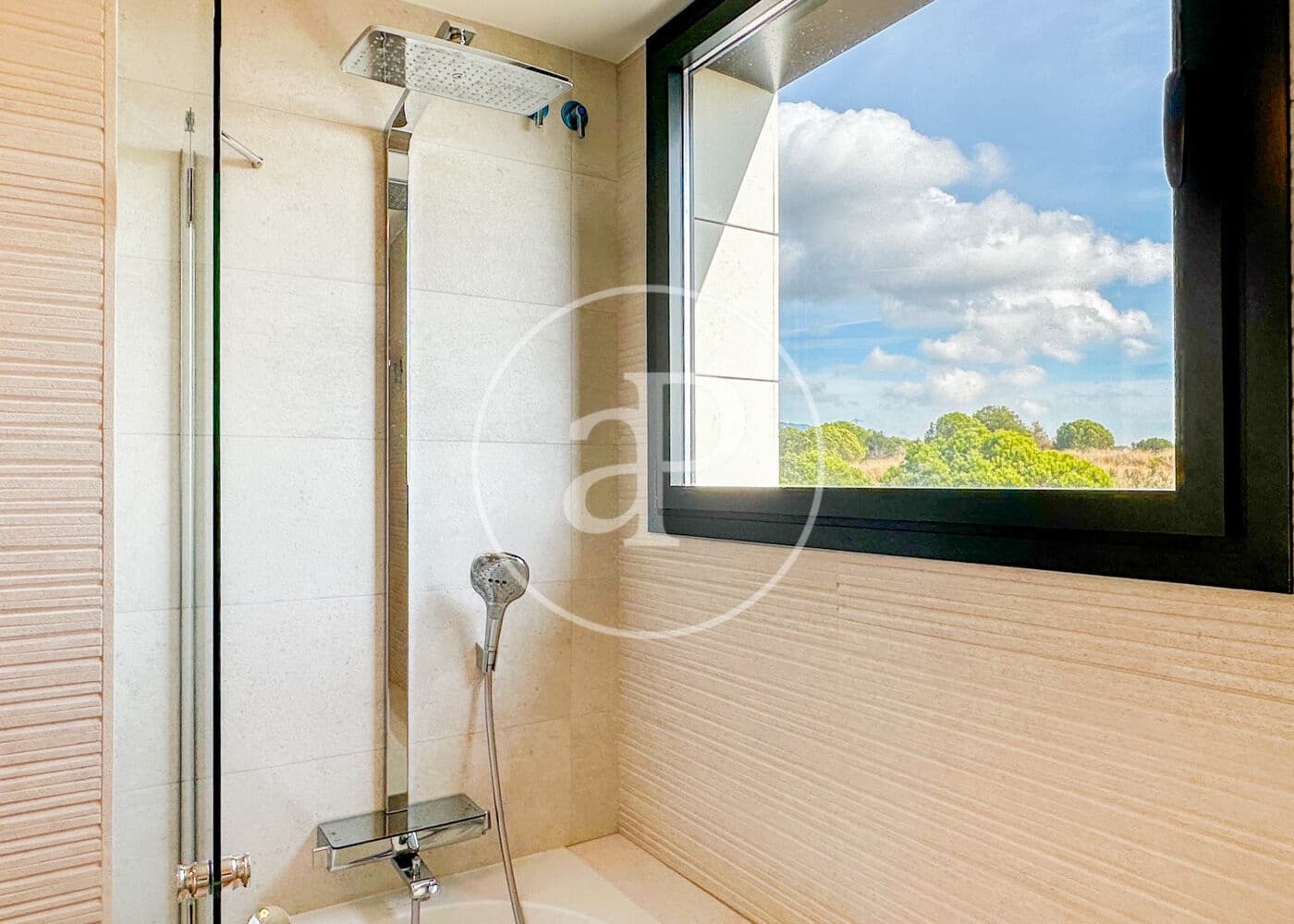 6 soveværelse Villa til salg i Montgat med swimmingpool - € 1.995.000 (Ref: 9164006)