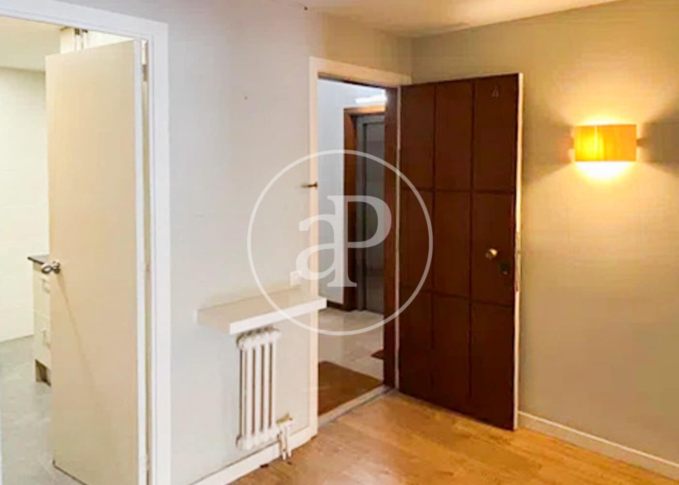 4 slaapkamer Appartement te huur in Barcelona stad met zwembad - € 2.532 (Ref: 9164008)